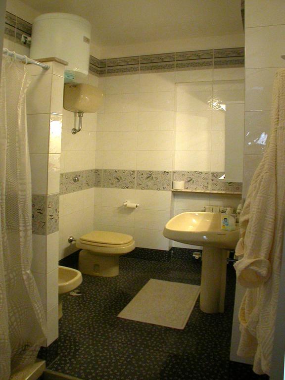 B&B Al Giardino Lecce Værelse billede